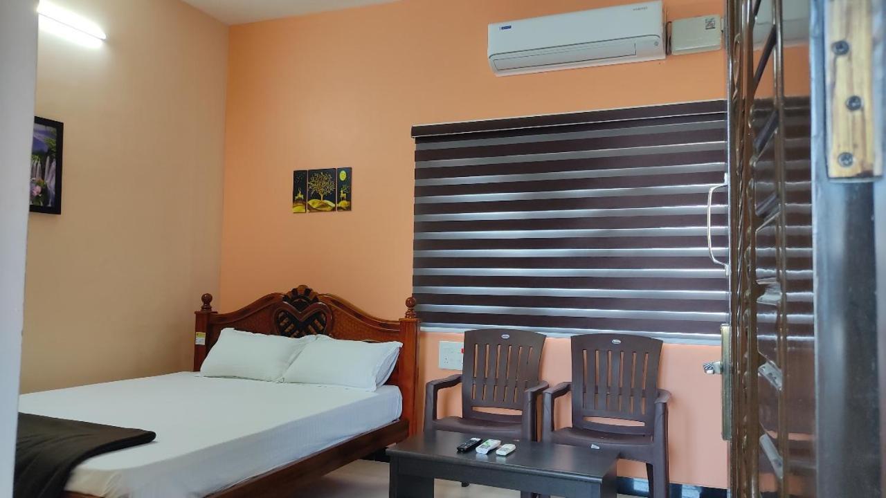 Jeeva Residency Hotell Thalaivasal Exteriör bild
