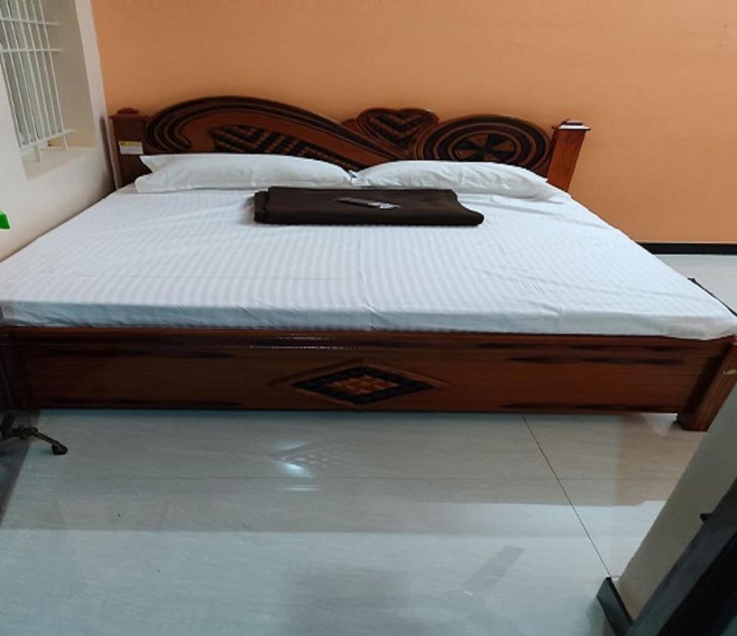 Jeeva Residency Hotell Thalaivasal Exteriör bild